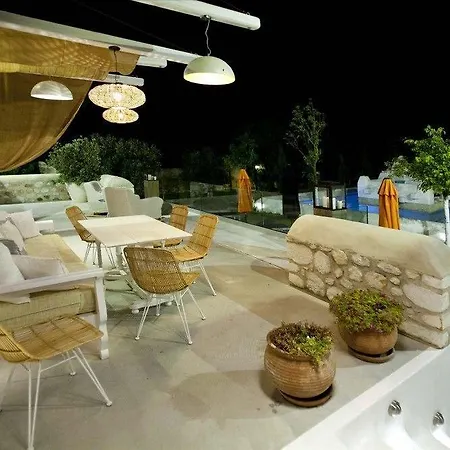 Villa Archaion Kallos *