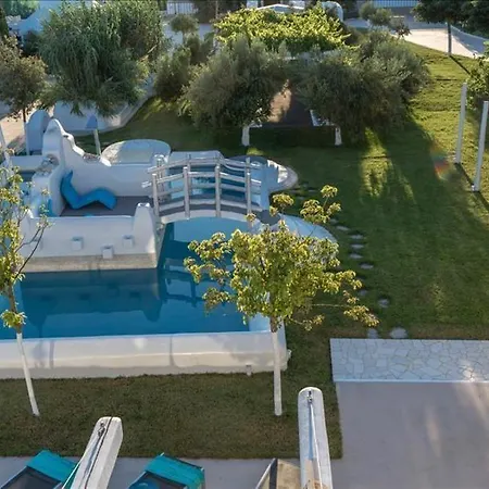 Archaion Kallos Villa Naxos City
